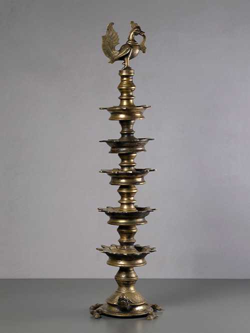 oil lamp with hamsa finial