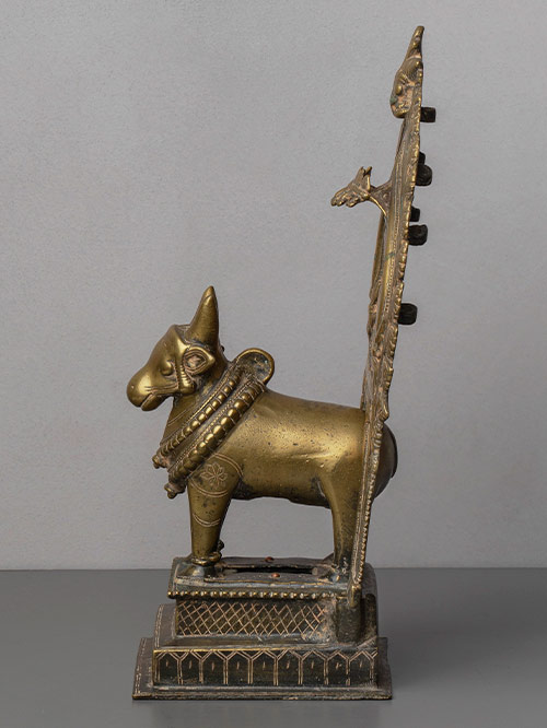 nandi with prabhavali